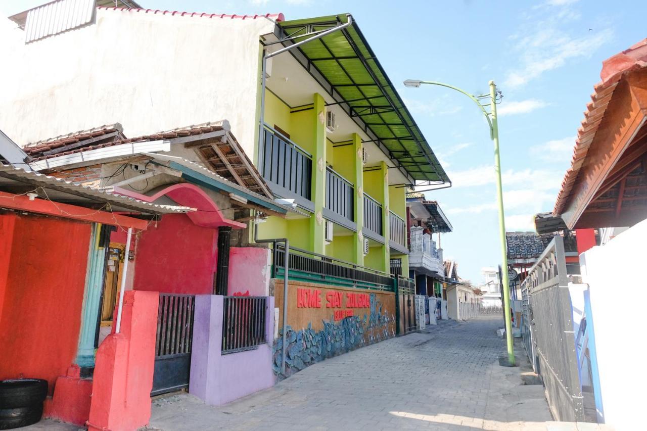 Zulfina Homestay Syariah Mitra Reddoorz บันยูวังงี ภายนอก รูปภาพ